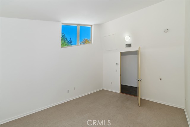 Detail Gallery Image 37 of 75 For 22 Holly Dr, Running Springs,  CA 92382 - 3 Beds | 2/1 Baths