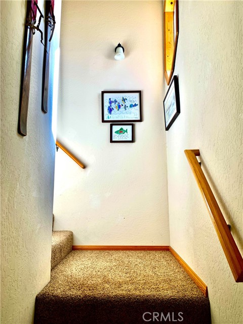 Detail Gallery Image 39 of 39 For 762 Esquimoux Dr, Green Valley Lake,  CA 92341 - 3 Beds | 2/1 Baths