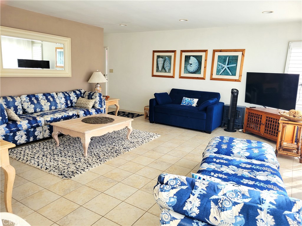 MLS #PW25268548 image #2