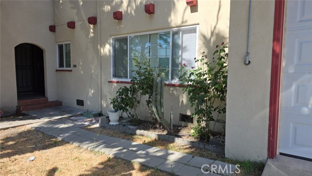 1300 1308 Benedict Drive, San Leandro CA: https://media.crmls.org/medias/a65ee4cb-dfe8-4838-8b8b-363928e29414.jpg