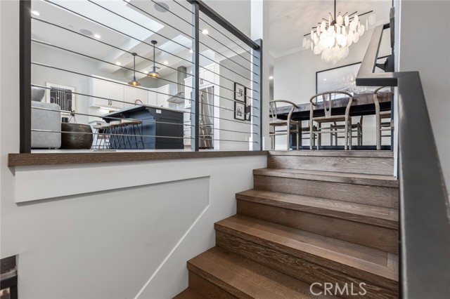 Detail Gallery Image 12 of 44 For 204 S Helberta, Redondo Beach,  CA 90277 - 4 Beds | 4 Baths