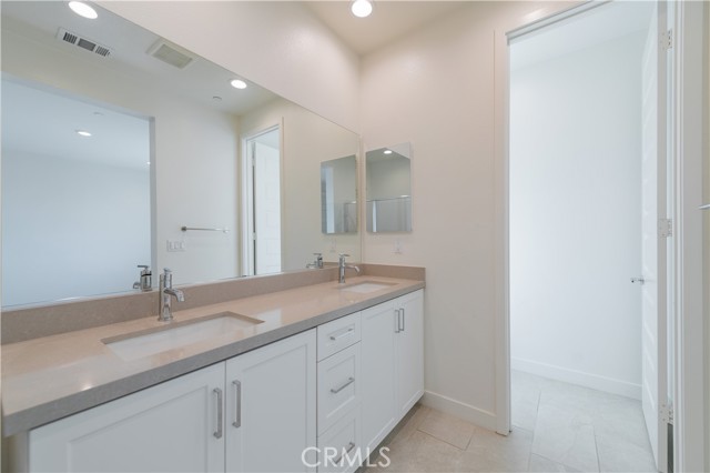 4096 E Peony Paseo # 24, Ontario, California 91761, 3 Bedrooms Bedrooms, ,2 BathroomsBathrooms,Residential Lease,For Rent,4096 E Peony Paseo # 24,CRTR24234555