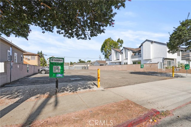 Detail Gallery Image 3 of 20 For 846 N Van Ness Ave, Santa Ana,  CA 92701 - – Beds | – Baths