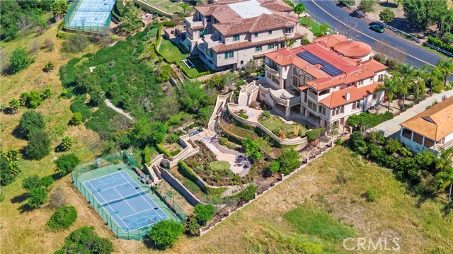 Image 2 of 7 For 2137 Derringer Lane