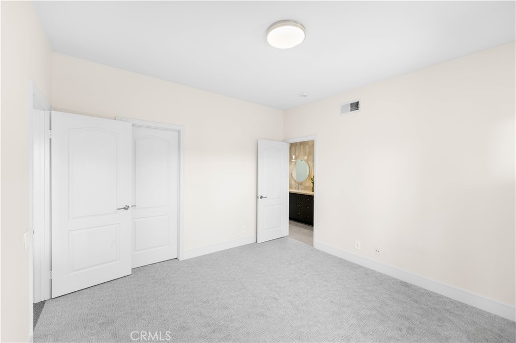 MLS #OC25151430 img 53