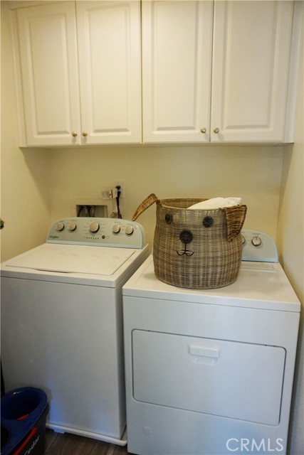 Detail Gallery Image 17 of 22 For 3037 Cole Grade, Santee,  CA 92071 - 3 Beds | 3 Baths