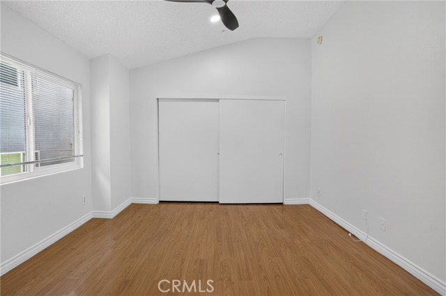 8828 Burnet Ave, 9 photo 31