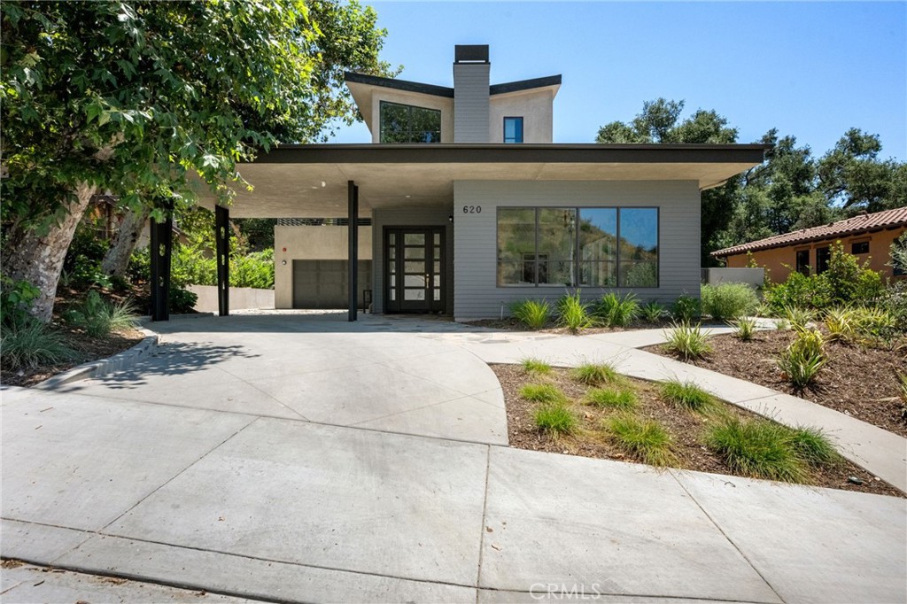 620 Baldwin Court