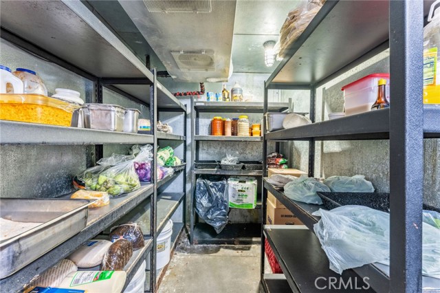 3200 Mission Avenue, Oceanside CA: https://media.crmls.org/medias/a662d462-b133-46c4-b05d-6c3c395bbd1d.jpg