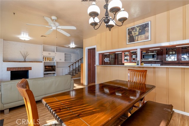 4899 Glenwood Drive, Riverside CA: https://media.crmls.org/medias/a663d3c7-6cd5-4c39-b9db-09453b649967.jpg