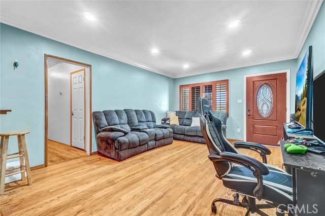 1104 Frigate, Wilmington CA: https://media.crmls.org/medias/a6644d63-b5f2-4648-8c56-2e25b7f95b2a.jpg