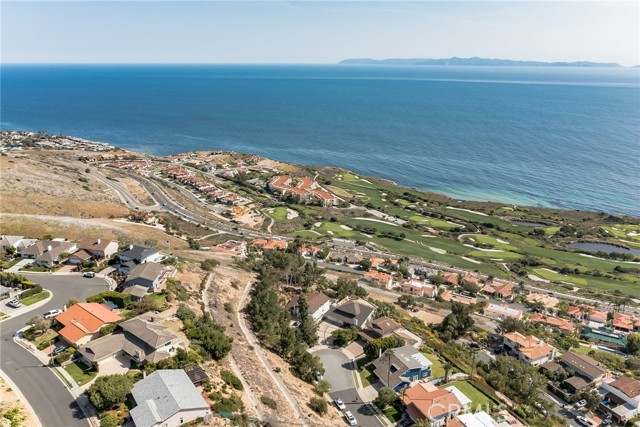 3579 Seaglen Drive, Rancho Palos Verdes, California 90275, 4 Bedrooms Bedrooms, ,3 BathroomsBathrooms,Residential,Sold,Seaglen,PW22090536