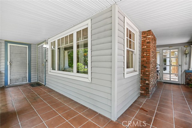 3087 Casitas Avenue, Altadena CA: https://media.crmls.org/medias/a664ea8e-a56c-40ef-a117-fd0fae177c51.jpg