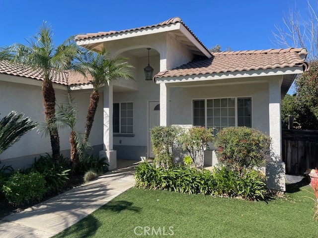 Detail Gallery Image 2 of 28 For 33089 Garner, Lake Elsinore,  CA 92530 - 3 Beds | 2 Baths