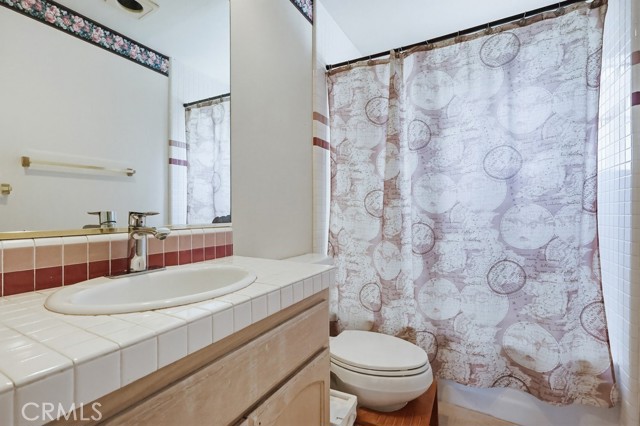 Detail Gallery Image 41 of 68 For 7114 Wyngate St, Tujunga,  CA 91042 - 3 Beds | 2/1 Baths