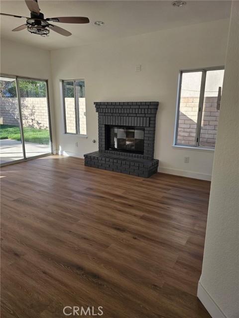2824 Longhorn, Ontario CA: https://media.crmls.org/medias/a6663b8f-9493-451c-aeb7-5bd41d0d46e6.jpg