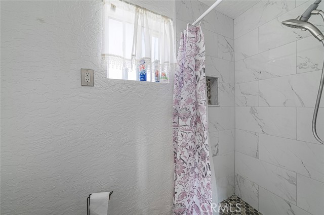 Detail Gallery Image 21 of 23 For 1722 Davidson, San Bernardino,  CA 92411 - 3 Beds | 1 Baths