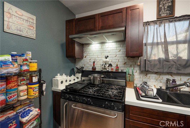 11661 Valverda Avenue, Riverside CA: https://media.crmls.org/medias/a666b4e2-b222-4e4f-8fb0-b5127d8ccad0.jpg