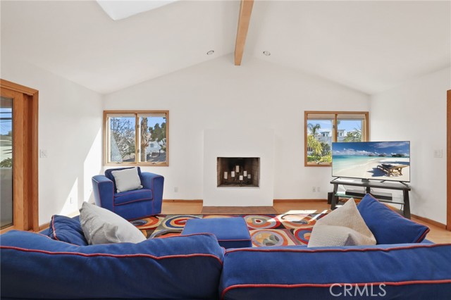 Detail Gallery Image 24 of 54 For 302 15th St, Seal Beach,  CA 90740 - 3 Beds | 2 Baths