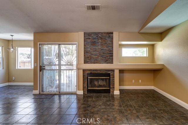 Detail Gallery Image 12 of 60 For 2049 Spy Glass Ct, Merced,  CA 95340 - 4 Beds | 3 Baths