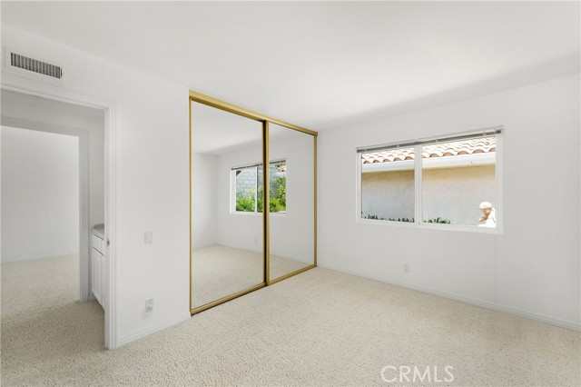 Detail Gallery Image 14 of 24 For 33 Montecito Dr, Corona Del Mar,  CA 92625 - 4 Beds | 2/1 Baths