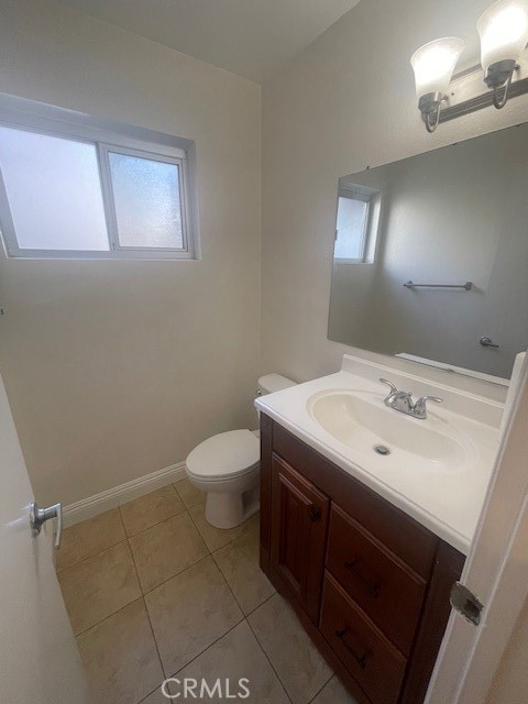 Detail Gallery Image 12 of 22 For 17105 Roscoe #09,  Northridge,  CA 91325 - 2 Beds | 1/1 Baths