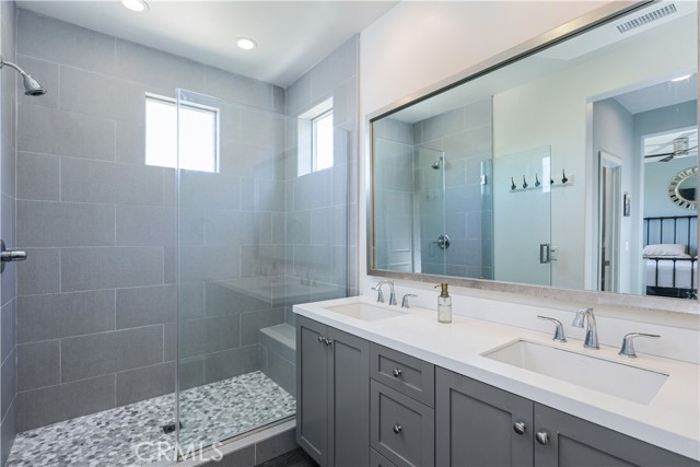 55 Fuchsia, Lake Forest CA: https://media.crmls.org/medias/a6696b59-a69f-4a42-84a2-f2e3745113c5.jpg