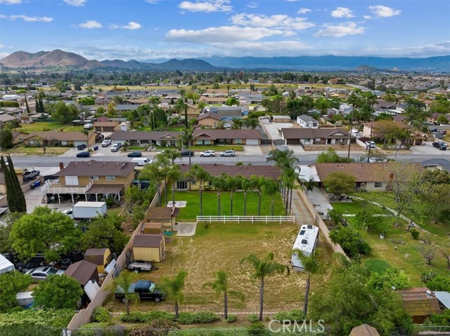 Detail Gallery Image 30 of 33 For 11667 Niagara Dr, Jurupa Valley,  CA 91752 - 3 Beds | 2 Baths