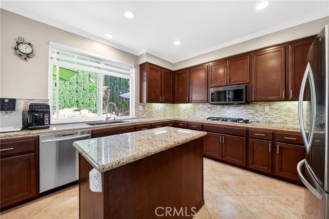 Detail Gallery Image 17 of 45 For 16317 Glen Alder Ct, La Mirada,  CA 90638 - 5 Beds | 3 Baths