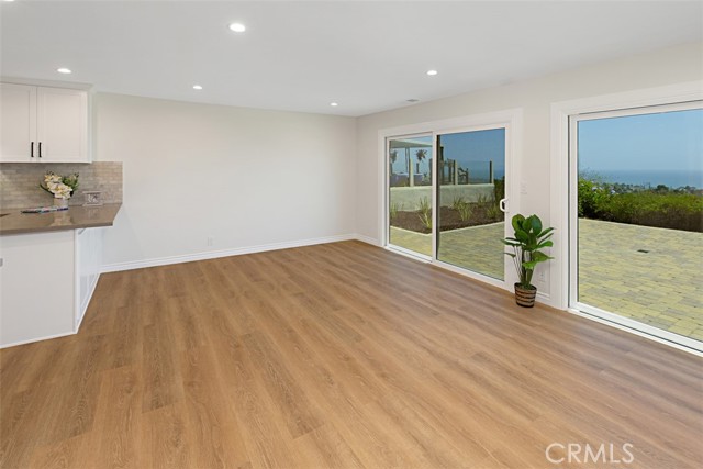 Detail Gallery Image 5 of 54 For 4021 via Manzana, San Clemente,  CA 92673 - 4 Beds | 2/1 Baths