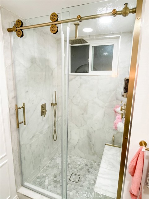 Detail Gallery Image 10 of 15 For 12280 Caladre, Downey,  CA 90242 - 4 Beds | 2 Baths