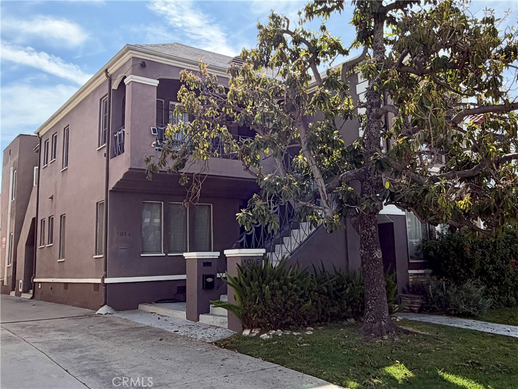 Duplex at 1054 S Corning