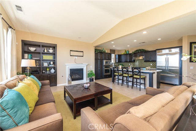 Detail Gallery Image 27 of 75 For 12729 Indian Ocean Dr, Rancho Cucamonga,  CA 91739 - 4 Beds | 3/1 Baths