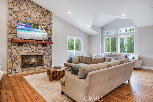 26010 Rolling Hills Road, Rolling Hills Estates, California 90274, 4 Bedrooms Bedrooms, ,4 BathroomsBathrooms,Residential,Sold,Rolling Hills,PV22014791