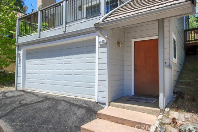 Detail Gallery Image 4 of 39 For 40505 Saddleback Rd, Bass Lake,  CA 93604 - 3 Beds | 2/1 Baths