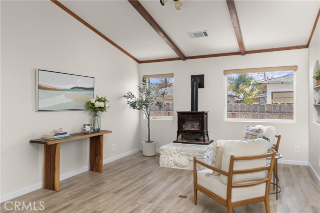 265 Leeward Avenue, Pismo Beach CA: https://media.crmls.org/medias/a66c7afe-bcb2-42db-bf3f-aa0ccb12254e.jpg