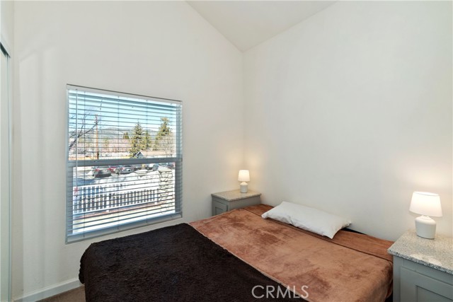 Detail Gallery Image 19 of 35 For 547 Alden #6, Big Bear Lake,  CA 92315 - 1 Beds | 1 Baths