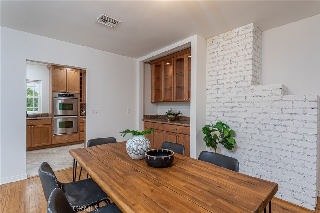 2411 N Lamer StreetBurbank img 3