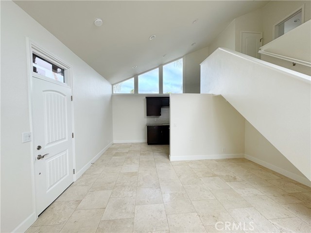 Detail Gallery Image 9 of 23 For 4100 Shorecrest Ln, Corona Del Mar,  CA 92625 - 2 Beds | 1 Baths
