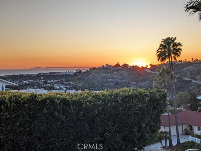 Detail Gallery Image 1 of 24 For 425 Calle Pueblo, San Clemente,  CA 92672 - 3 Beds | 2 Baths