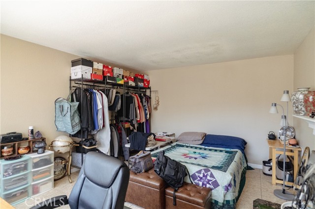 Detail Gallery Image 17 of 35 For 310 Buena Vista Ct, Merced,  CA 95348 - 4 Beds | 2/1 Baths