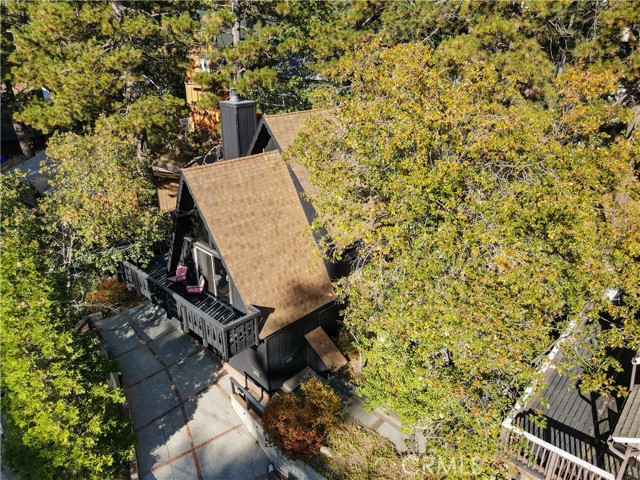 Detail Gallery Image 28 of 30 For 33020 Arrowbear Dr, Running Springs,  CA 92382 - 3 Beds | 2/1 Baths