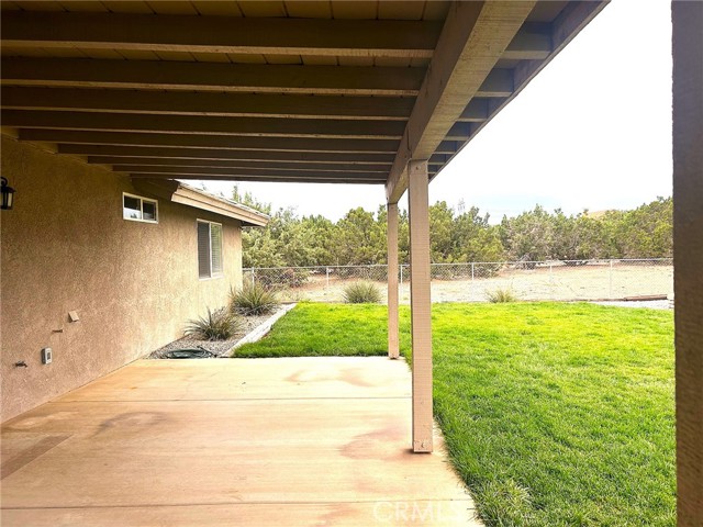 7076 Cataba Road, Oak Hills CA: https://media.crmls.org/medias/a6703623-db3e-4efb-bc2b-57ebd9f0601a.jpg