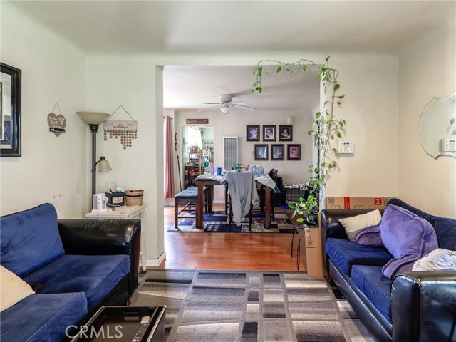 2642 E Washington Street, Carson CA: https://media.crmls.org/medias/a671233b-1d5a-4693-87e6-2e744d32250d.jpg