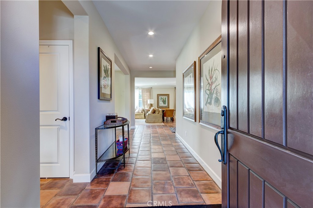 MLS #OC26130603 image #1