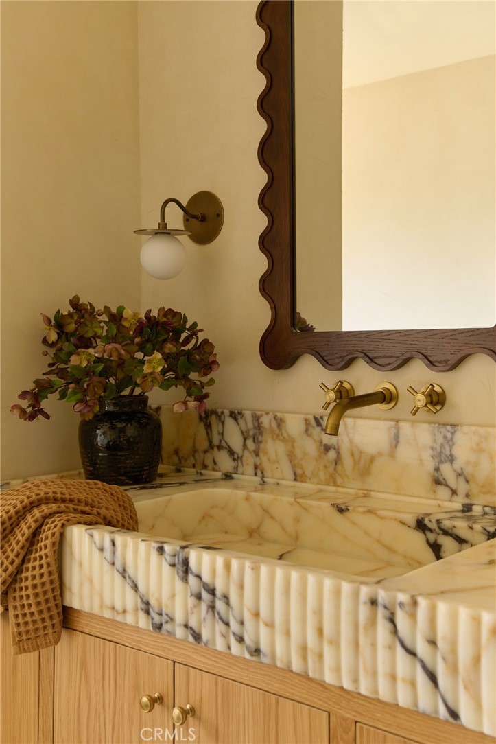 MLS #WS25251711 image #22