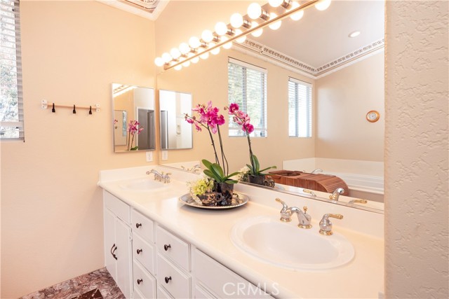 Detail Gallery Image 27 of 59 For 971 Haley Talbert Dr, Corona,  CA 92881 - 4 Beds | 4/1 Baths