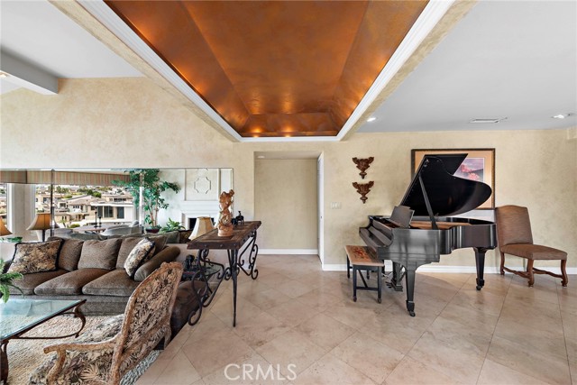 Image 16 of 38 For 408 Pasadena Court L