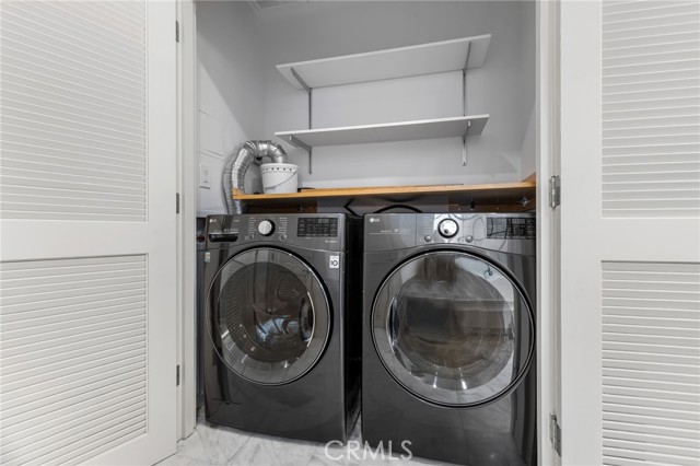 Detail Gallery Image 22 of 43 For 315 E 8th, Los Angeles,  CA 90014 - 2 Beds | 2 Baths