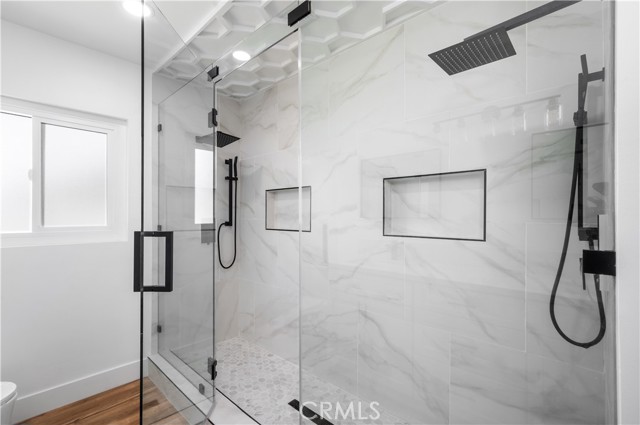 424 E Victoria Street, Rialto CA: https://media.crmls.org/medias/a673489e-8712-407b-923d-a58715b17b0f.jpg